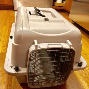 Dog Crate/Kennel for small dog